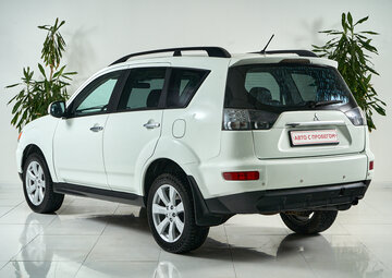 Mitsubishi Outlander Вид 5
