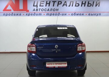 Renault Logan Вид 4